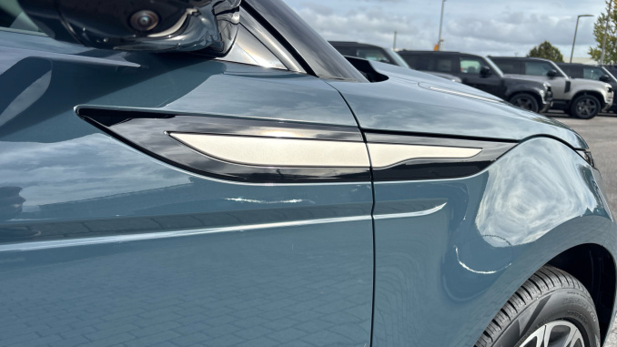 Land Rover Range Rover Evoque 2.0 D200 Hoxton Edition 5dr Auto Diesel Hatchback - Image 22